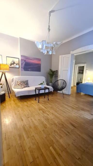 Your Royal 2 Bedroom City Center Stay بلغراد المظهر الخارجي الصورة